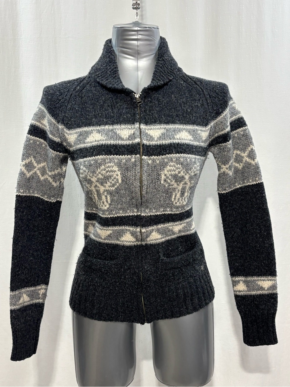 Aritzia TNA Sea to Sky 100% Lambswool Fair Isle Zip Cardigan Sweater Large - 531